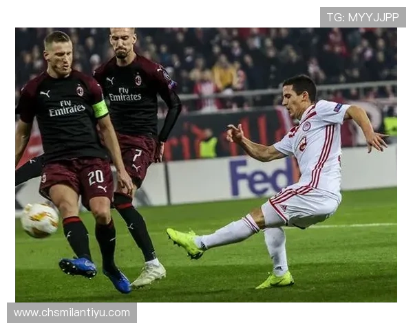 加入AC米兰手机娱乐社区，分享你的足球热情和精彩瞬间